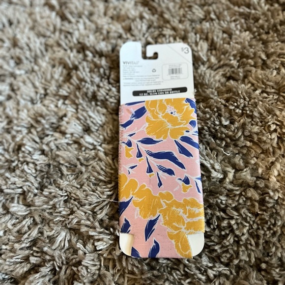 NWT Cheerio Can Cooler‎ coozie - Picture 3 of 3